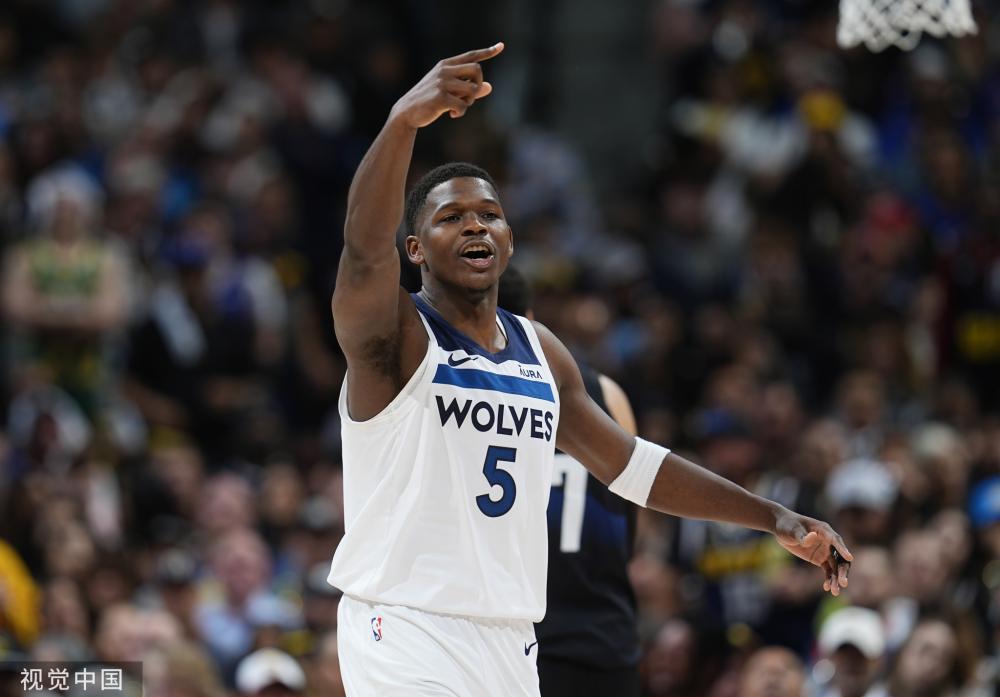 防守长传 防守长传